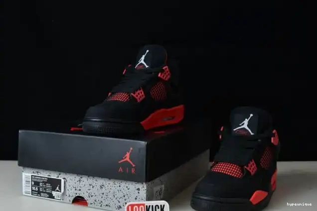 HYPE Air Jordan CT8527-016 Red Thunder 4 0518